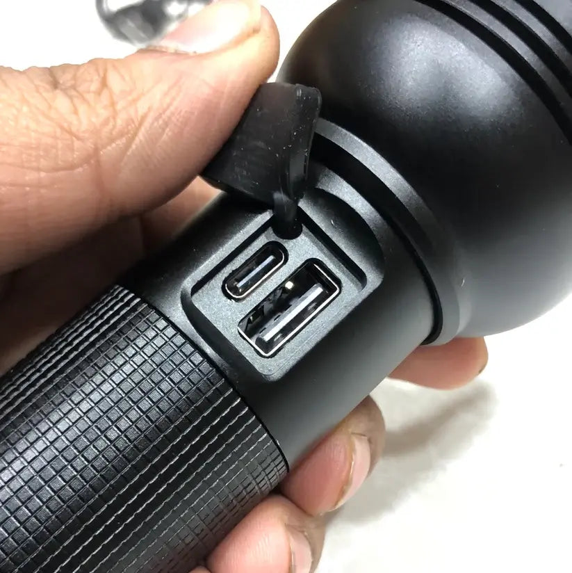 BL-2305 LED Strong Flashlight – Powerful, Zoomable