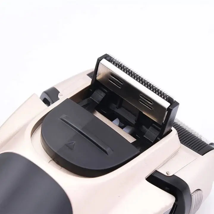 Kemei KM-8102 Triple Blade Electric Shaver